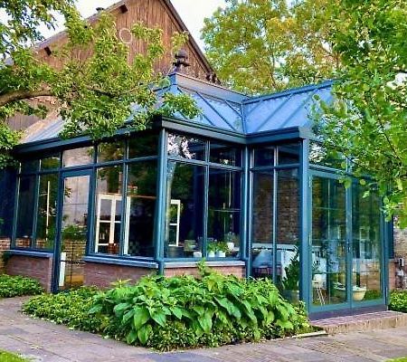 B&B De Lage Zwaluw Zwaluwe Exterior photo